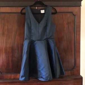 Julie Brown v-neck, full skirt, sleeveless dress